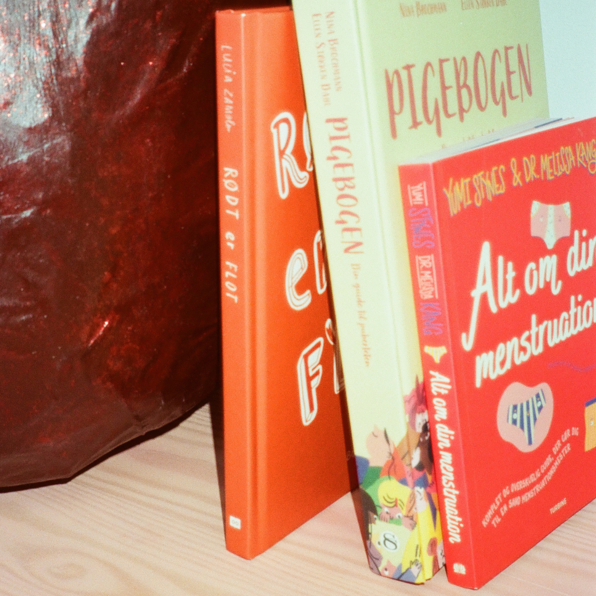 'Alt om din menstruation' Flow Intimates