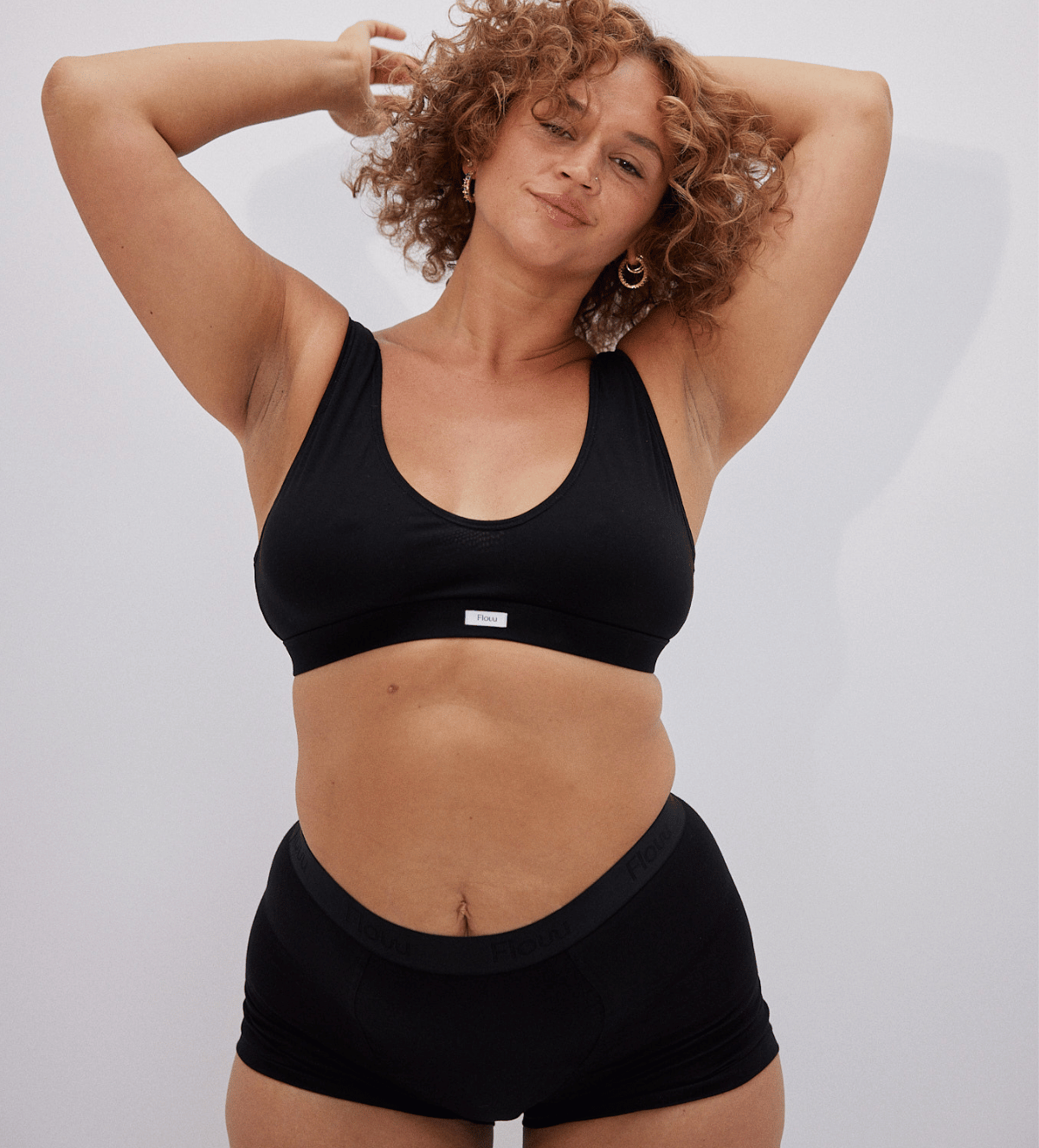 Period Flow Shorts - high rise - black