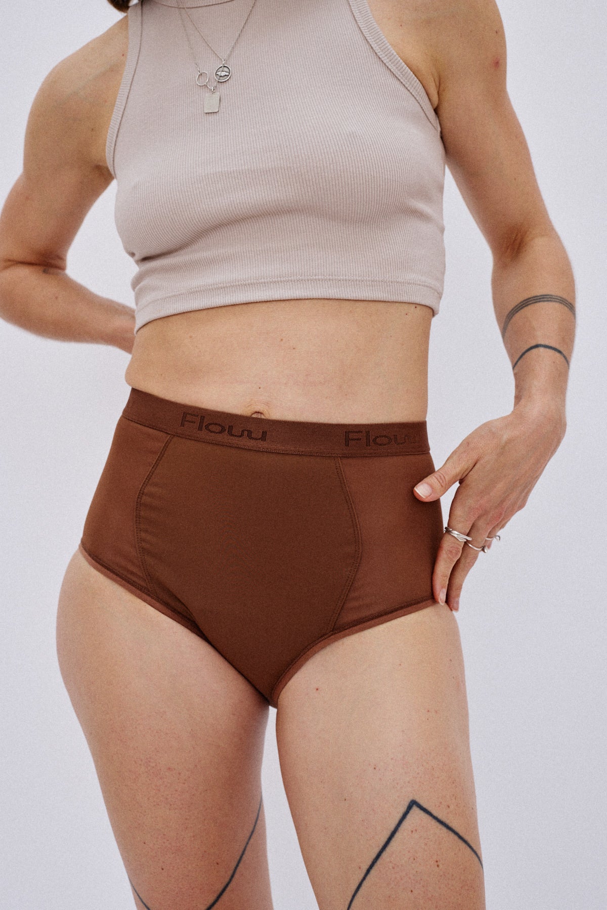 Flow 1 high waist, moderate flow - hazel