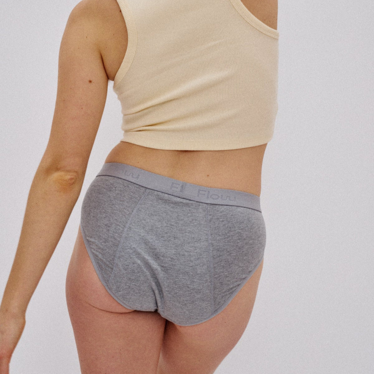 Period Flow Brief - low rise - grey