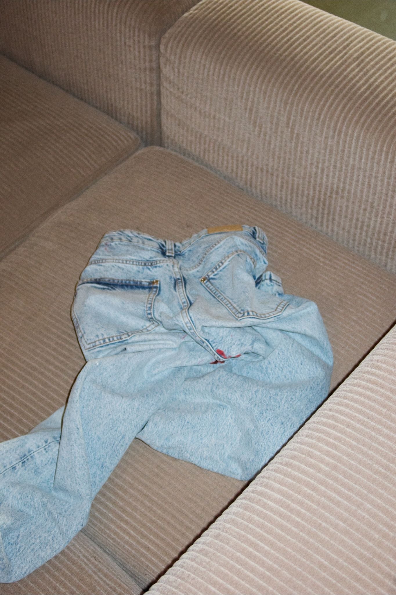 Fra gamle klude til menstruationstrusser: En kort historie om menstruationsprodukter gennem tiden