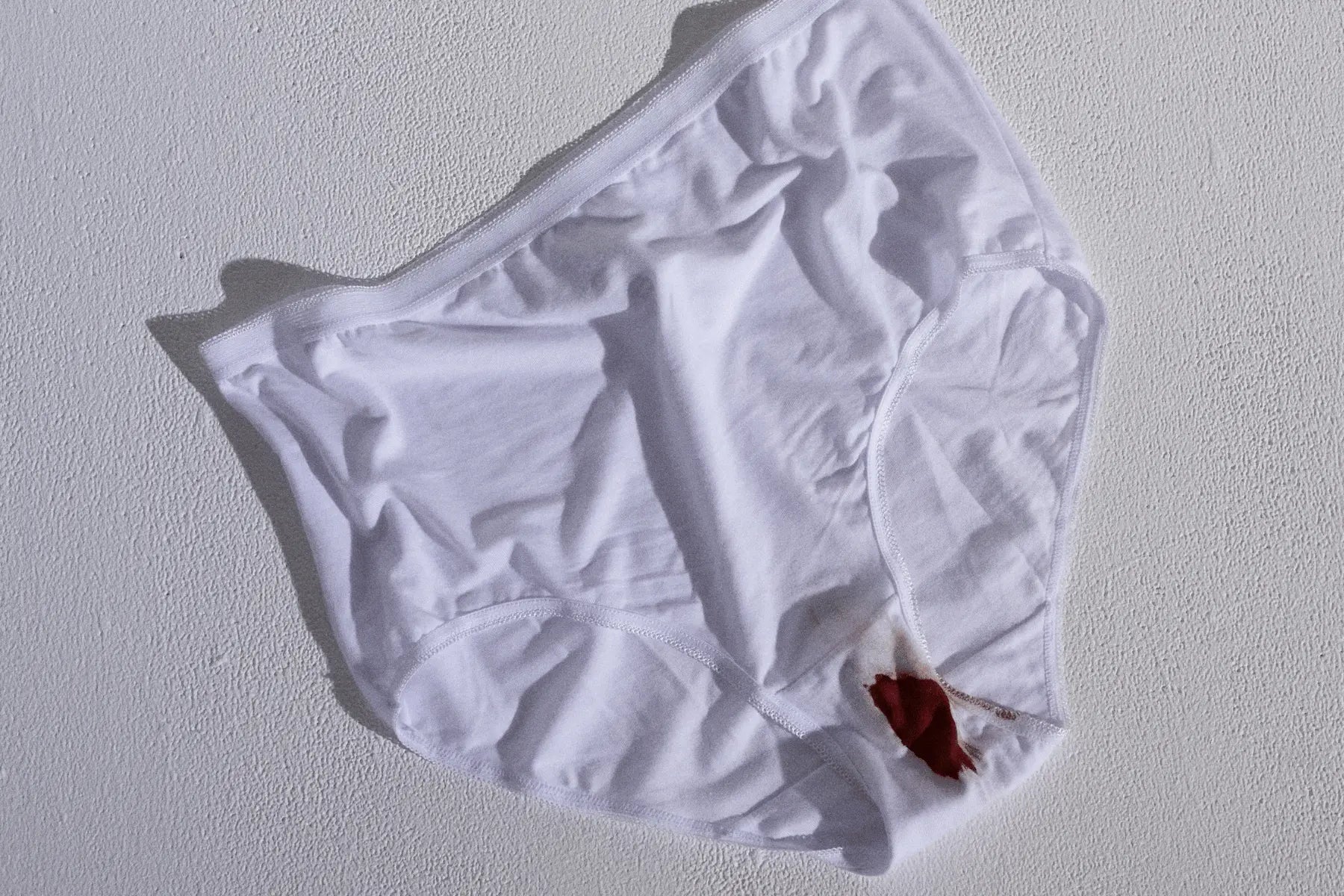 Hvad betyder det, hvis du er gravid og oplever pletblødning? Flow Intimates