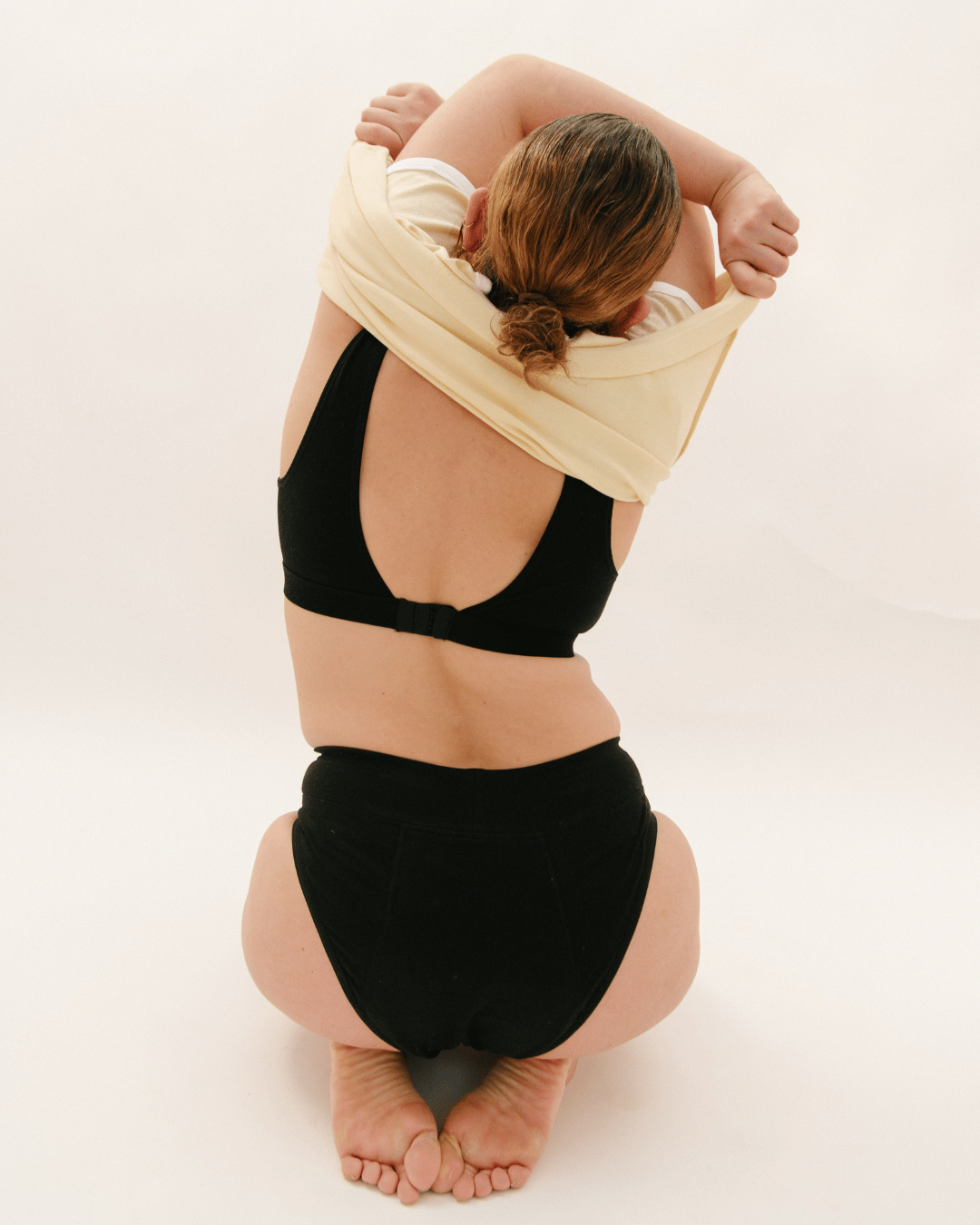Postpartum Nursing Bra - crossover (lyocell) - black