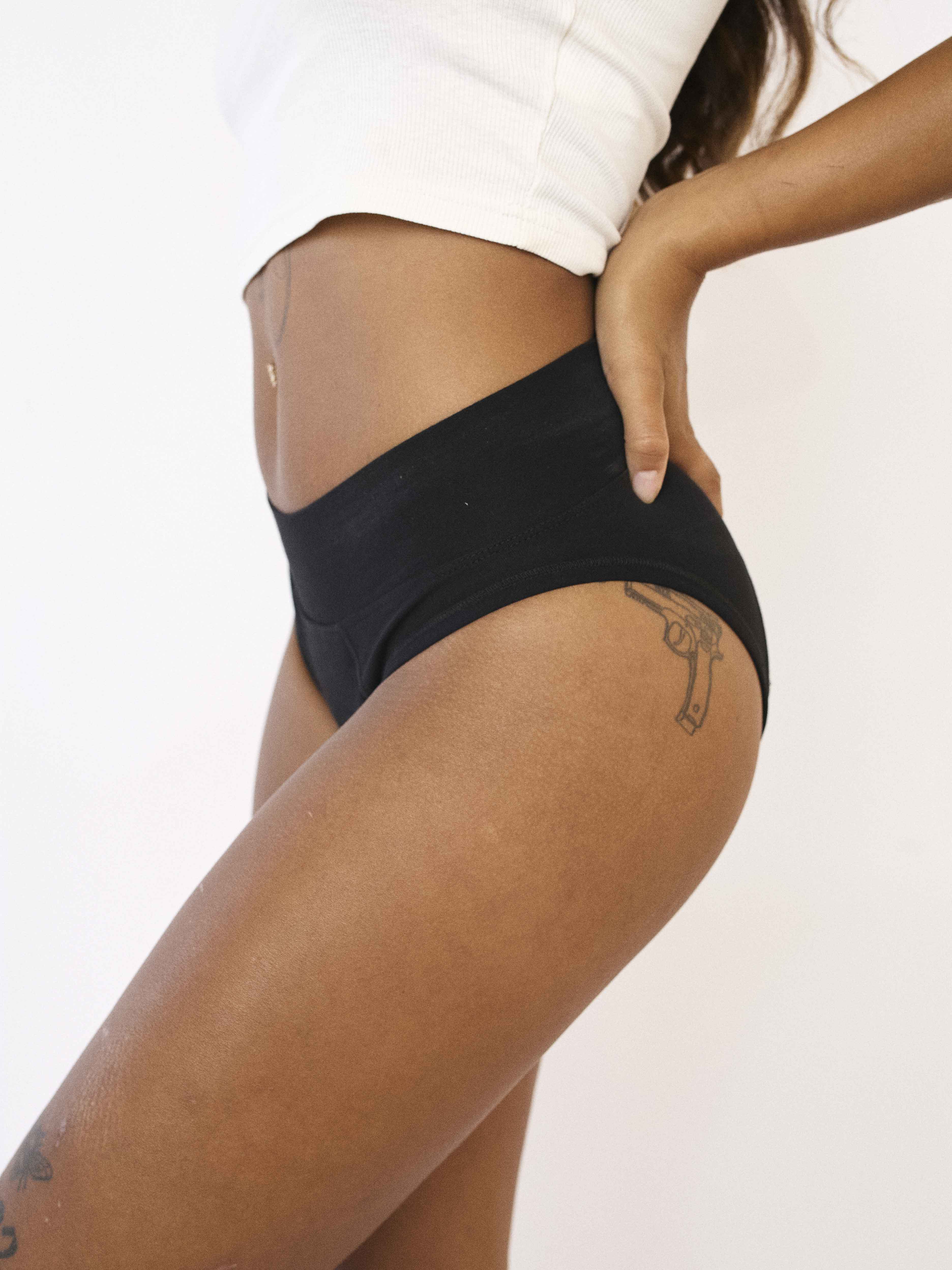 Flow 3 high waist, moderate+ flow - black