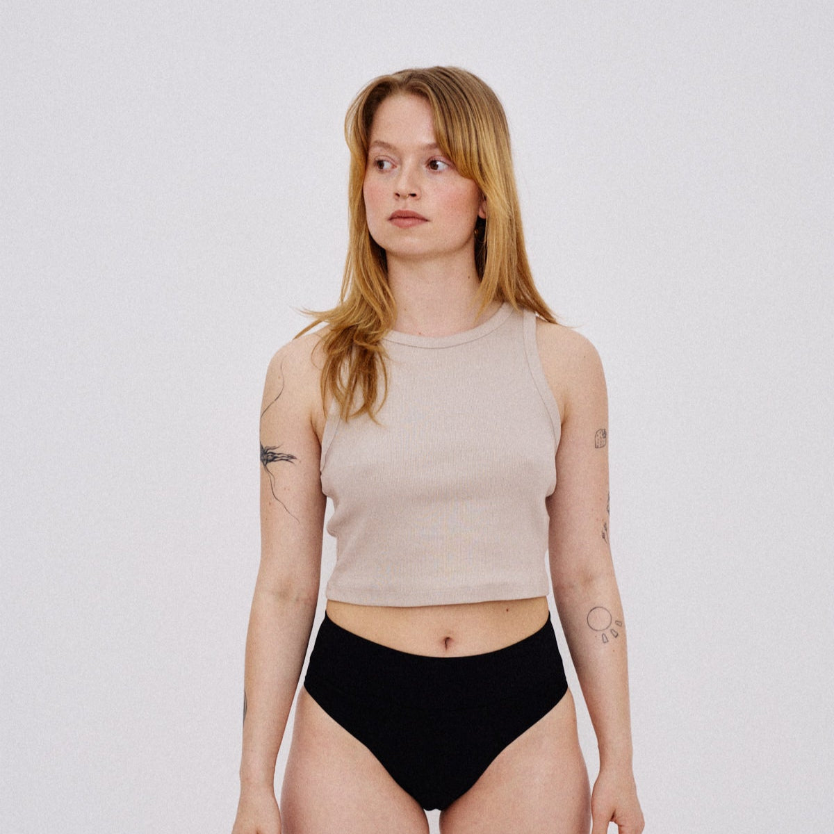 Flow 3 high waist, moderate+ flow - black