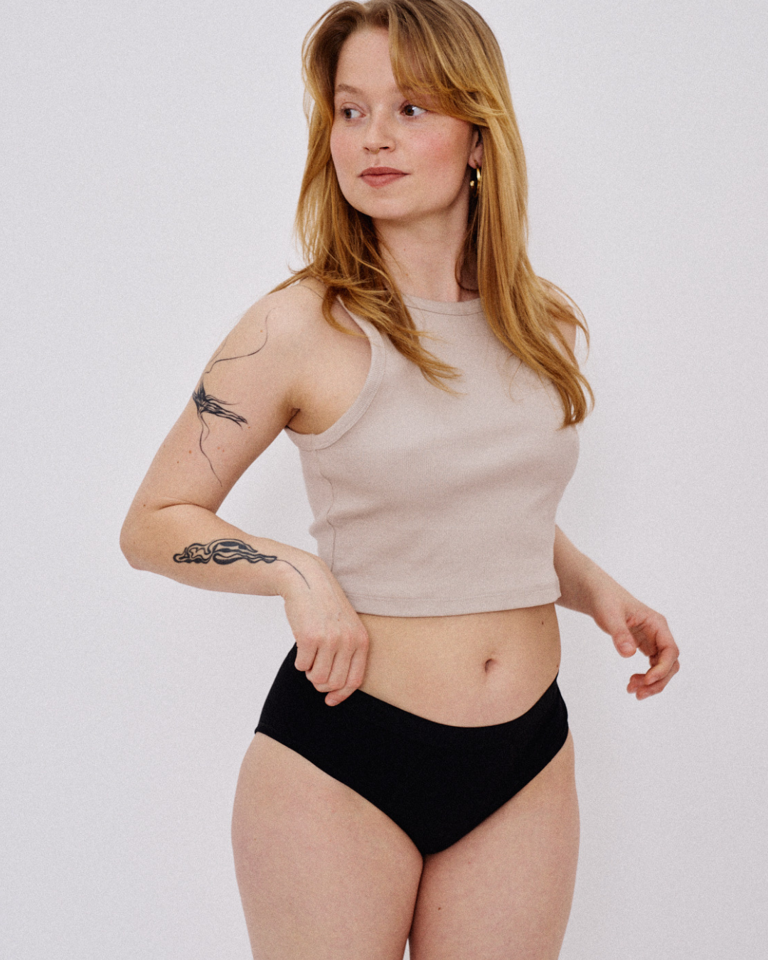 Period Flow Brief - low rise - black